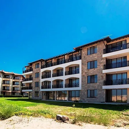 Oasis Del Sol - Front Complex 3*