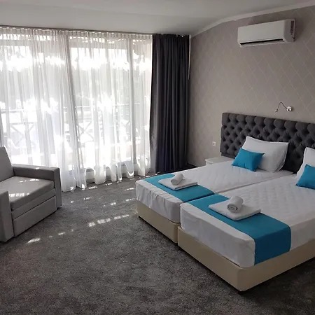 Oasis Del Sol - Front Lozenec