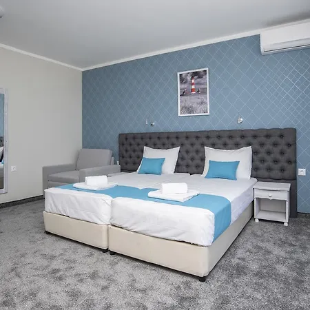 Oasis Del Sol - Front Lozenets