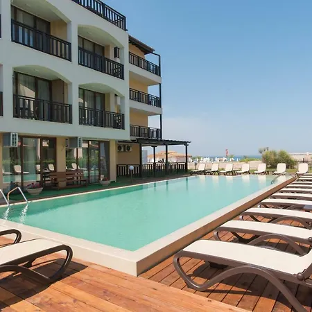 Complex Oasis Del Sol - Front Lozeneț