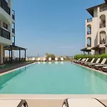 Resort Oasis Del Sol - Front 3*