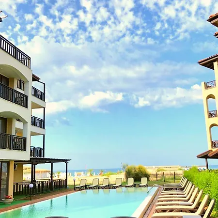 Oasis Del Sol - Front لوزينيتس
