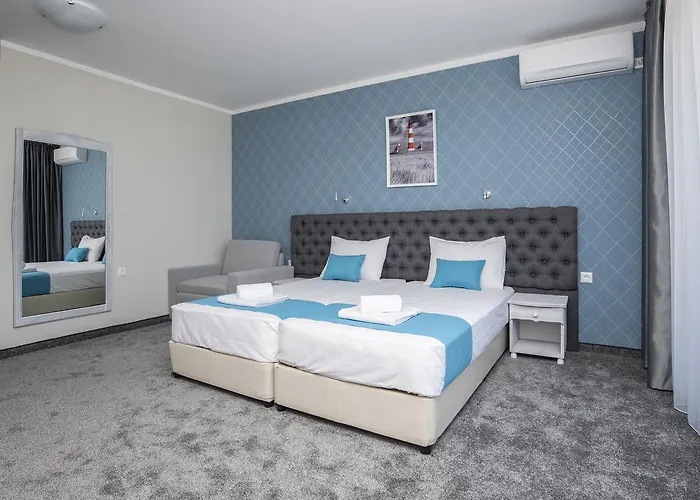 Oasis Del Sol - Front لوزينيتس