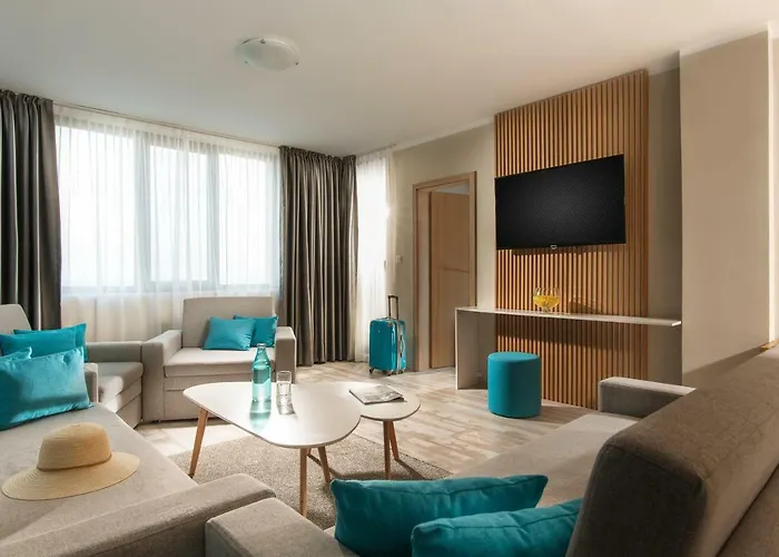 Oasis Del Sol - Front 3* لوزينيتس